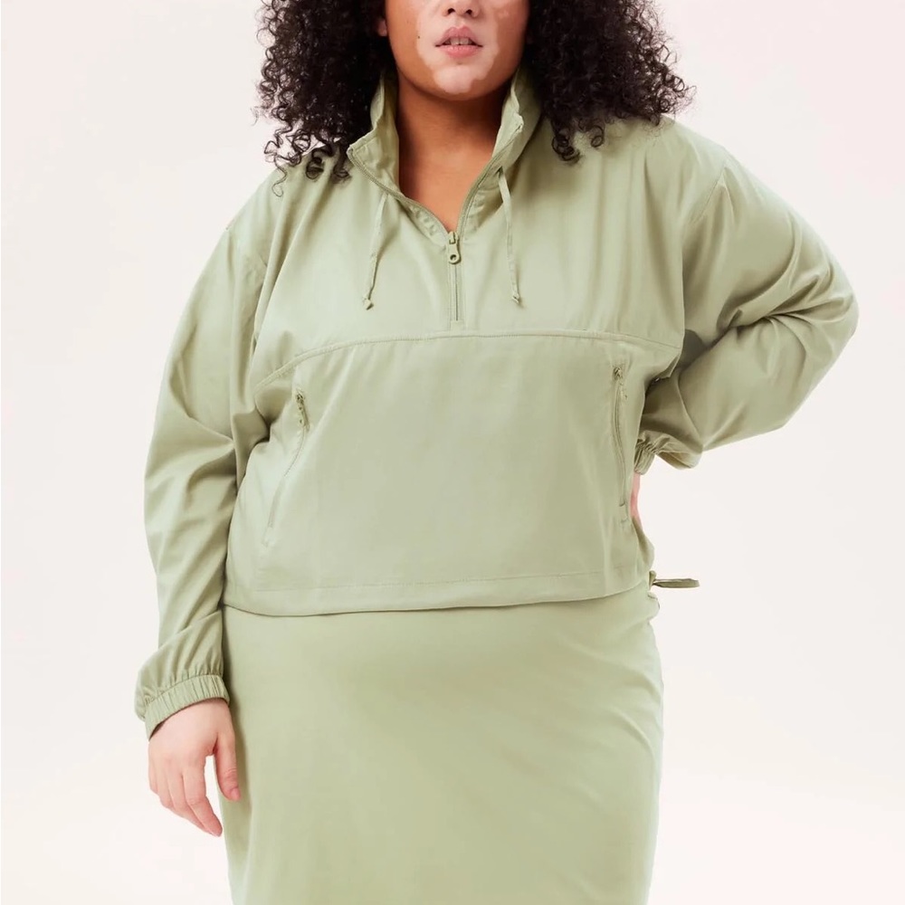 Girlfriend Matcha Huddle Half Zip Windbreaker